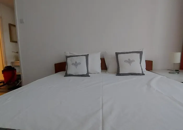 アパート Sunflower ティミショアラ